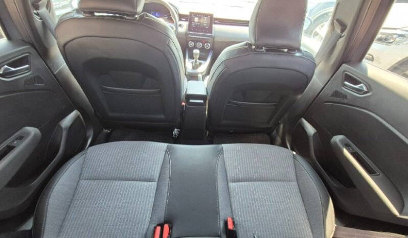 
								Renault CLIO TCE TECHNO 2024 completo									