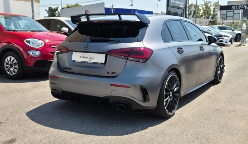 
								Mercedes A35 AMG 4MATIC 2022 completo									