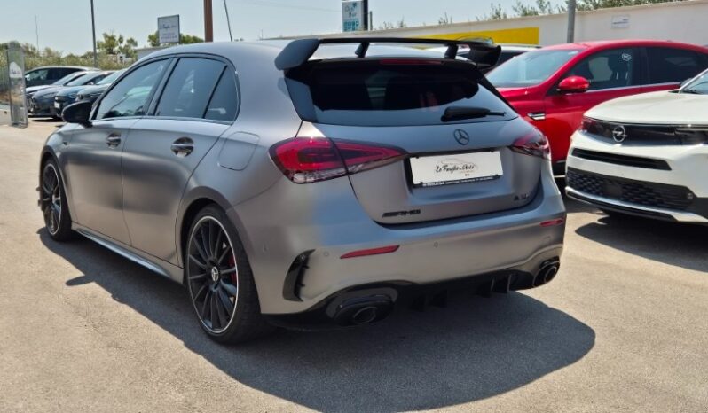 
								Mercedes A35 AMG 4MATIC 2022 completo									