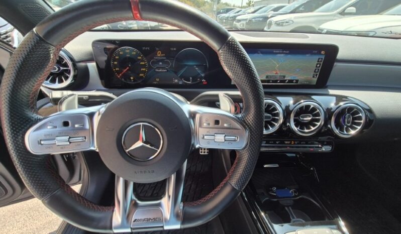 
								Mercedes A35 AMG 4MATIC 2022 completo									
