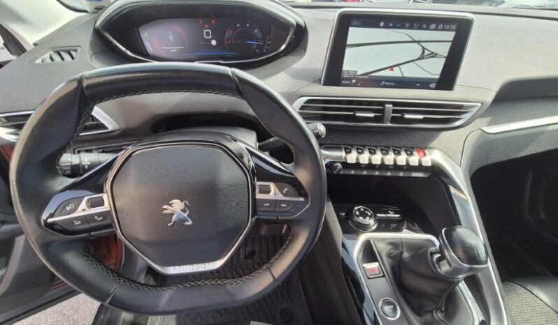 
								Peugeot 3008 ALLURE PACK (GRIP CONTROL) 2019 completo									