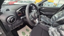 
										Nissan JUKE DIG-T N-DESIGN (B-COLOR) 2025 completo									
