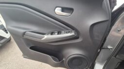 
										Nissan JUKE DIG-T N-DESIGN (B-COLOR) 2025 completo									