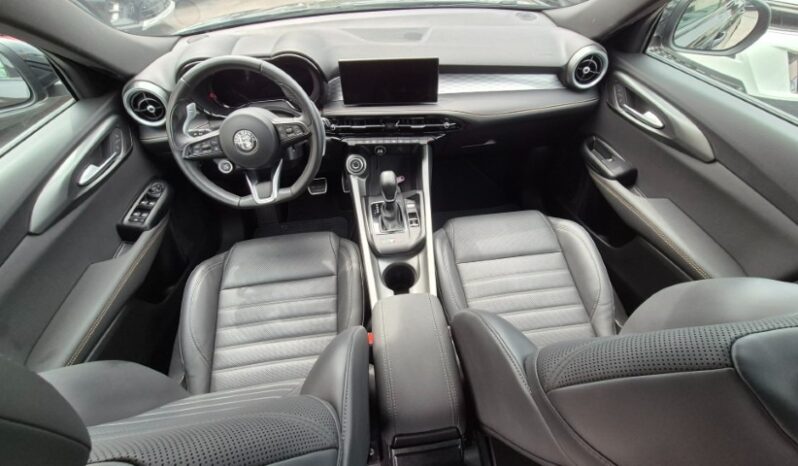 
								Alfa Romeo TONALE MHEV TCT7 VELOCE 2024 completo									