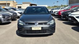 
										Volkswagen GOLF VII R-LINE 2019 completo									