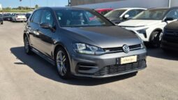 
										Volkswagen GOLF VII R-LINE 2019 completo									