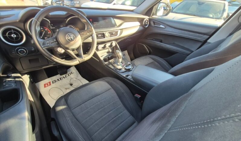 
								ALFA R. Stelvio 2019 completo									