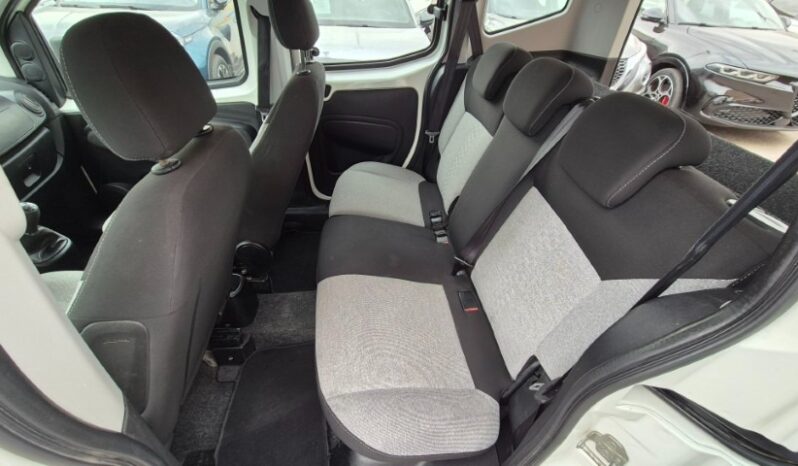 
								Fiat QUBO MJT DYNAMIC 2016 completo									