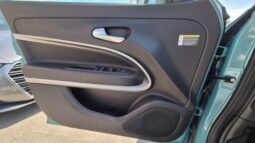 
										Jeep AVENGER TURBO ALTITUDE 2024 completo									