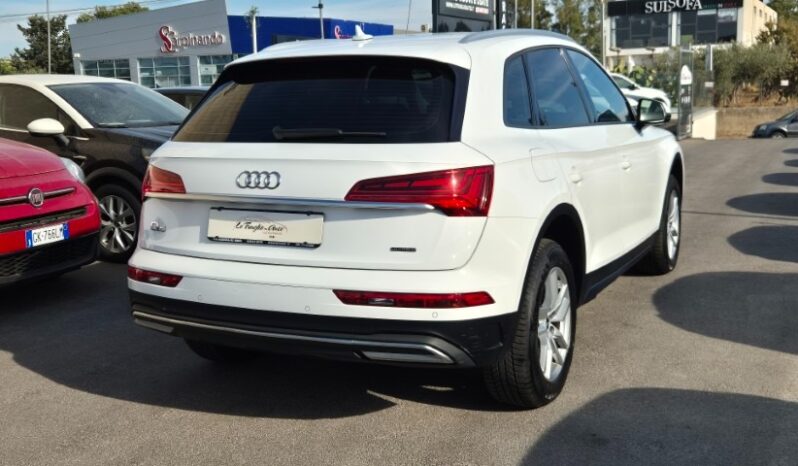 
								Audi Q5 40 TDI QUATTRO S-TRONIC BUSINESS ADVANCED 2021 completo									