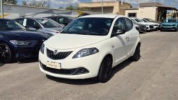 Lancia YPSILON HYBRID SILVER 2022