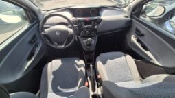 
										Lancia YPSILON HYBRID SILVER 2022 completo									
