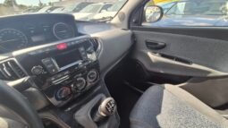 
										Lancia YPSILON HYBRID SILVER 2022 completo									