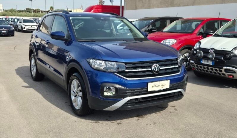 
								Volkswagen T-CROSS TSI STYLE 2022 completo									