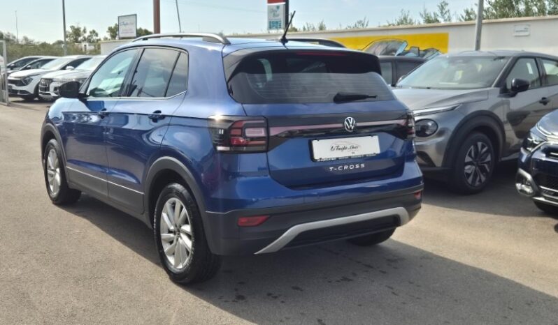 
								Volkswagen T-CROSS TSI STYLE 2022 completo									