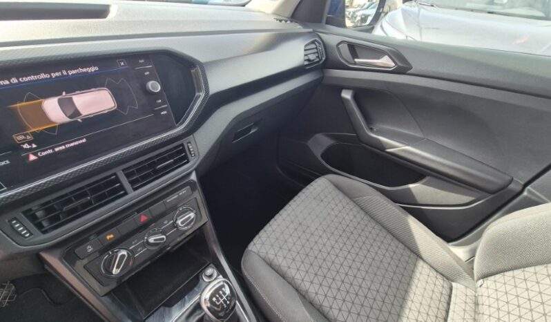 
								Volkswagen T-CROSS TSI STYLE 2022 completo									