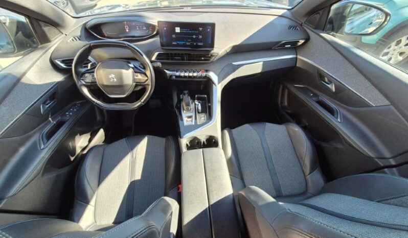 
								Peugeot 3008 (EAT8) ALLURE PACK 2023 completo									