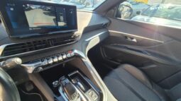 
										Peugeot 3008 (EAT8) ALLURE PACK 2023 completo									