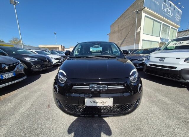 
								Fiat 500 icon berlina 2021 completo									