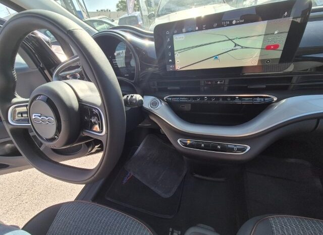 
								Fiat 500 icon berlina 2021 completo									