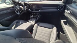 
										ALFA R. Stelvio Q4 AT8 BUSINESS 2017 completo									