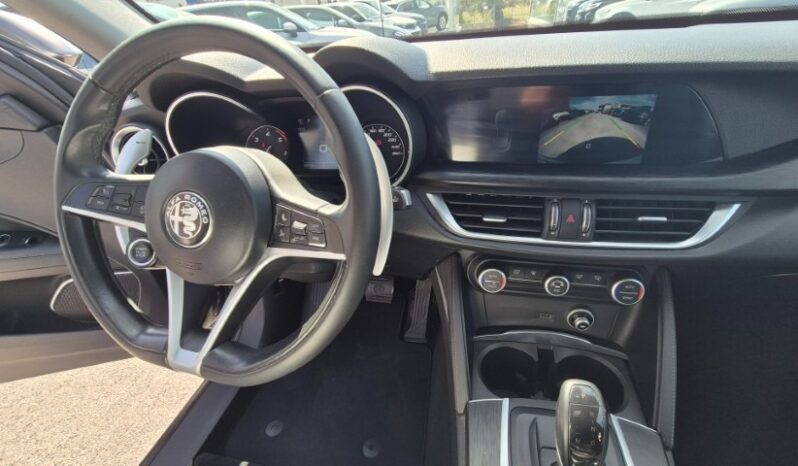 
								ALFA R. Stelvio Q4 AT8 BUSINESS 2017 completo									