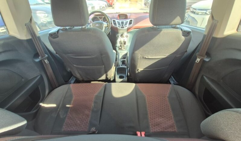 
								Ford FIESTA GPL 2009 completo									