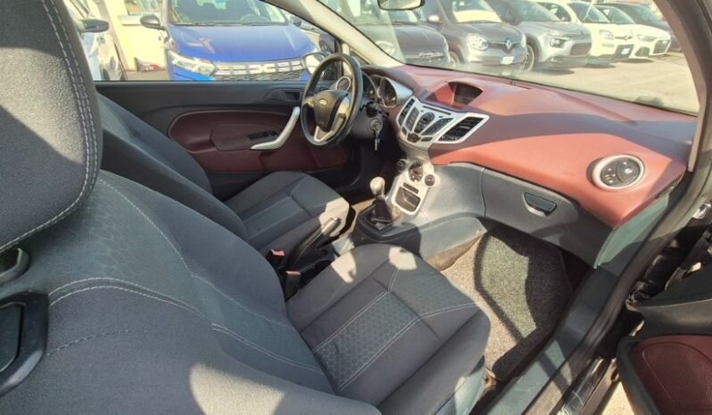 
								Ford FIESTA GPL 2009 completo									