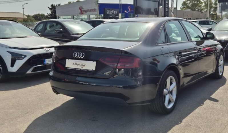 
								Audi A4 TETTUCCIO APRIBILE 2008 completo									