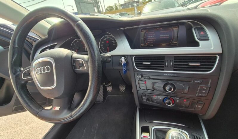 
								Audi A4 TETTUCCIO APRIBILE 2008 completo									
