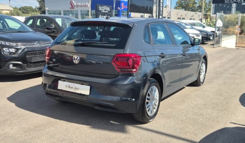 
								Volkswagen POLO 2018 completo									