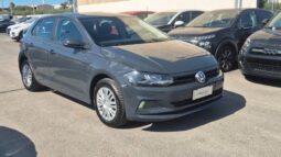
										Volkswagen POLO 2018 completo									