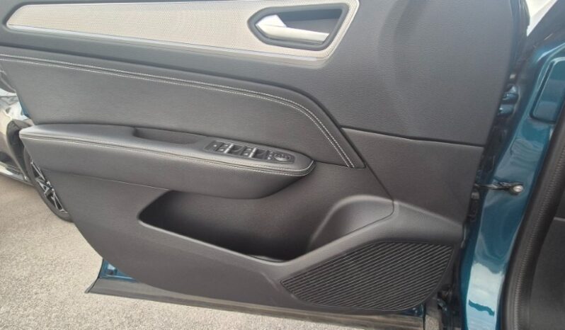 
								Renault ARKANA TCE EDC TECHNO 2022 completo									