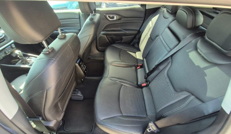 
								Jeep COMPASS LIMITED 2023 completo									