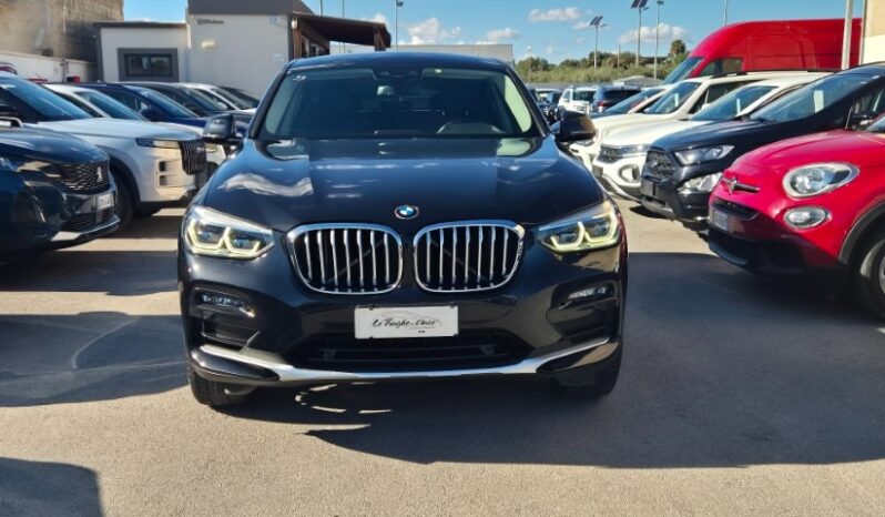 
								BMW X4 XDRIVE 20D X-LINE 2021 completo									