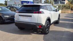
										Peugeot 2008 ALLURE 2025 completo									