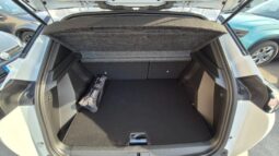 
										Peugeot 2008 ALLURE 2025 completo									