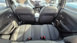 
										Peugeot 2008 ALLURE 2025 completo									