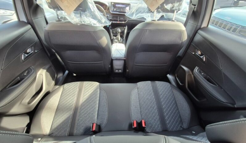 
								Peugeot 2008 ALLURE 2025 completo									