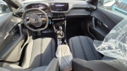 
										Peugeot 2008 ALLURE 2025 completo									