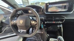 
										Peugeot 2008 ALLURE 2025 completo									