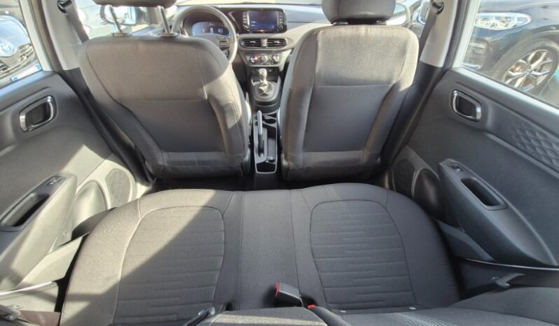 
								Hyundai I10 CONNECTLINE 2025 completo									