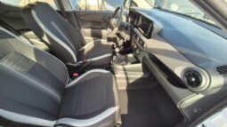 
										Hyundai I10 CONNECTLINE 2025 completo									