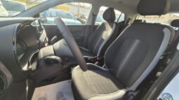 
										Hyundai I10 CONNECTLINE 2025 completo									