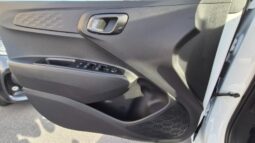 
										Hyundai I10 CONNECTLINE 2025 completo									