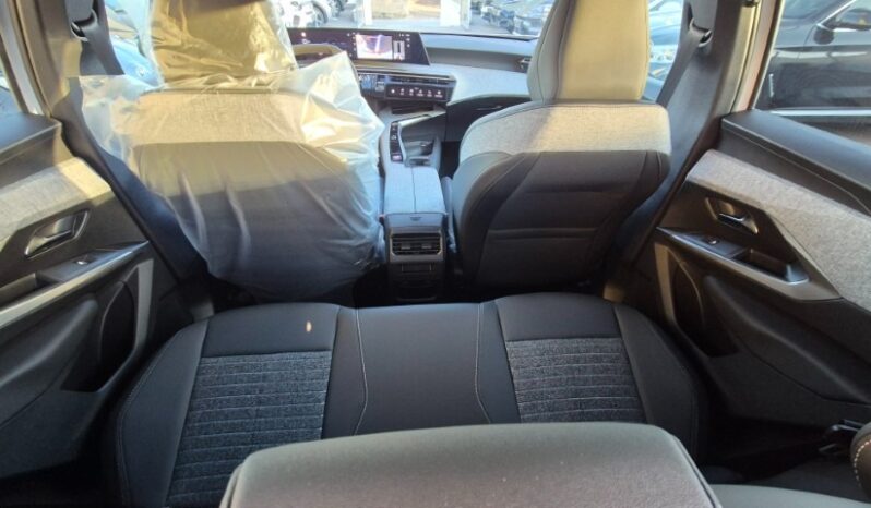 
								Peugeot 3008 HYBRID E-DCS6 ALLURE PARONAM PACK 2025 completo									