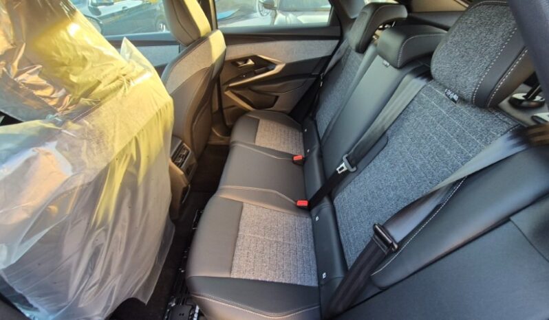 
								Peugeot 3008 HYBRID E-DCS6 ALLURE PARONAM PACK 2025 completo									