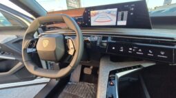 
										Peugeot 3008 HYBRID E-DCS6 ALLURE PARONAM PACK 2025 completo									