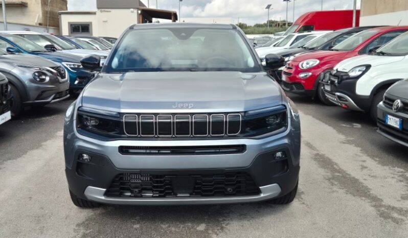 
								Jeep AVENGER SUMMIT 2025 completo									