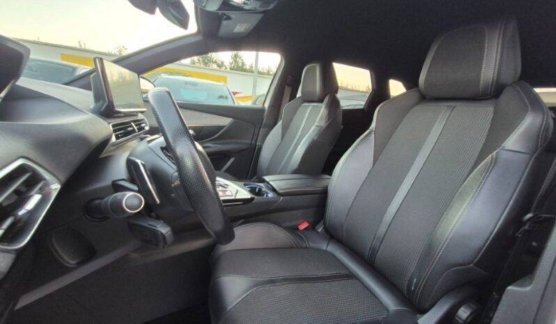
								Peugeot 3008 EAT8 GT 2022 completo									